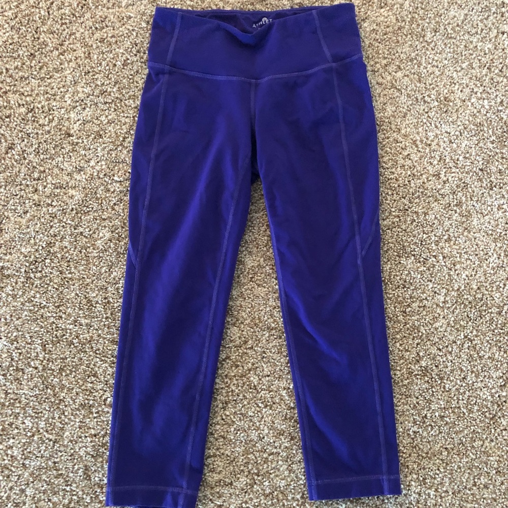 Athleta crops